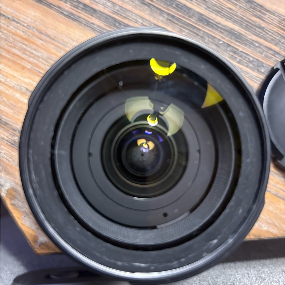 Nikon AF-S NIKKOR 24–85mm f/3.5–4.5G ED Zoom Lens – Clean Glass, Great Condition - Picture 5 of 7